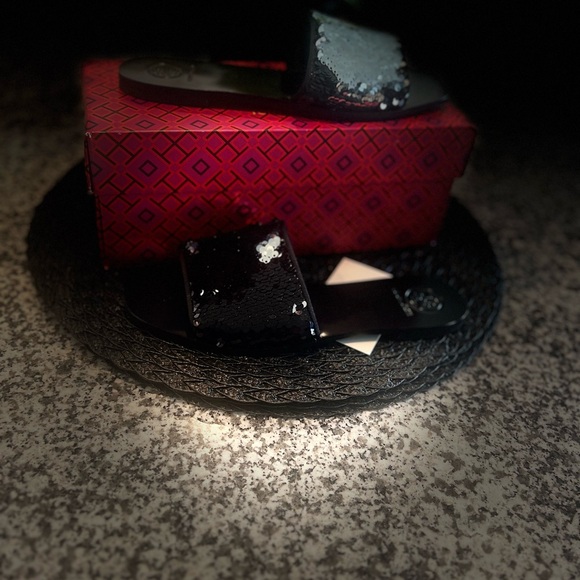 Tory Burch sandals size 7 - Picture 3 of 5